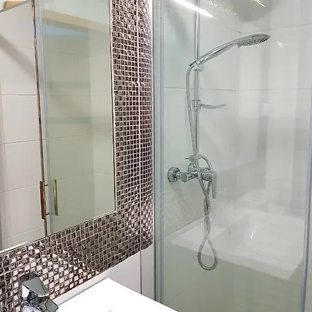 샬레 Fala 드지우노웨크